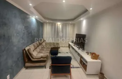 Casa à venda em interlagos com 3 dormitórios 1 suíte e 2 vagas de garagem