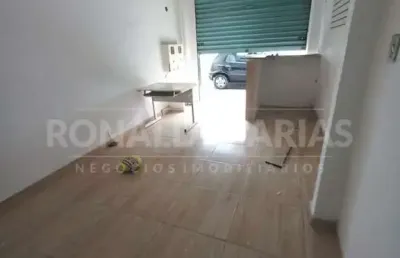 Salão comercial para locação 20m2 ao lado do terminal grajau