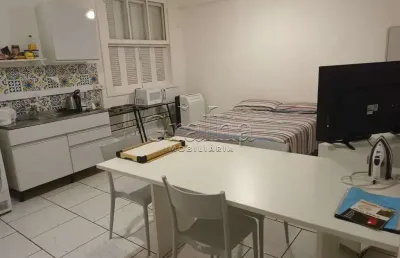 Apartamento com 2 quartos à venda na rua general andrade neves, 90, centro histórico, porto alegre por r$ 380.000
