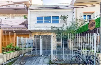 Casa com 5 quartos à venda na avenida venâncio aires, 958, bom fim, porto alegre por r$ 980.000