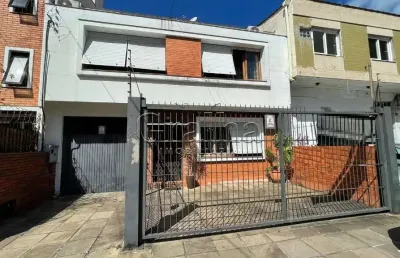 Casa com 3 quartos à venda na rua domingos crescêncio, 115, santana, porto alegre por r$ 1.200.000