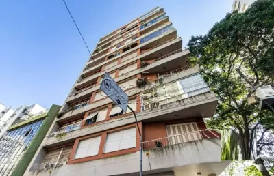 Apartamento com 3 quartos à venda na avenida independência, 720, bom fim, porto alegre por r$ 550.000