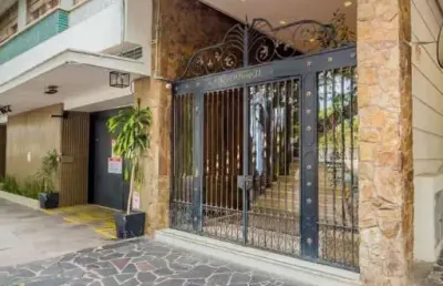 Apartamento com 3 quartos à venda na rua coronel genuino, 433, centro histórico, porto alegre por r$ 795.000