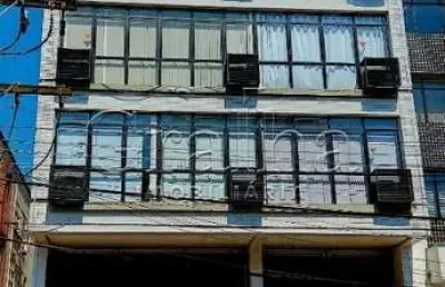 Sala comercial com 603 salas à venda na rua francisco ferrer, 453, rio branco, porto alegre por r$ 300.000