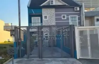 Casa em condomínio fechado com 4 quartos à venda na rua silvino nedel, 100, mário quintana, porto alegre por r$ 640.000