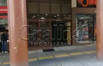 Sala comercial com 3 salas à venda na avenida borges de medeiros, 328, centro histórico, porto alegre por r$ 492.000