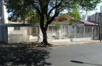 Casa com 5 quartos à venda na rua riveira, 513, petrópolis, porto alegre por r$ 1.500.000