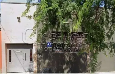 Casa com 3 quartos à venda na rua barão do triunfo, 527, menino deus, porto alegre por r$ 1.060.000