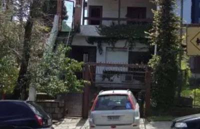 Casa com 10 quartos à venda na rua barão do guaíba, 1032, menino deus, porto alegre por r$ 1.278.000