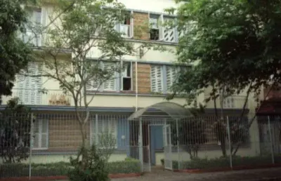Apartamento com 3 quartos à venda na rua sete de abril, 445, floresta, porto alegre por r$ 351.000