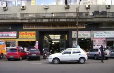Sala comercial à venda na rua voluntários da pátria, 595, centro histórico, porto alegre por r$ 270.000