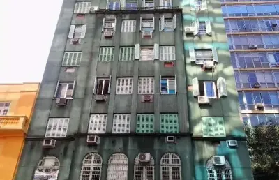 Apartamento com 3 quartos à venda na rua siqueira campos, 1170, centro histórico, porto alegre por r$ 390.000