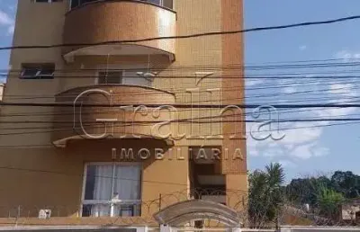 Apartamento com 2 quartos à venda na rua joaquim cruz, 199, santo antônio, porto alegre por r$ 400.000