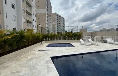 Apartamento de 2 dorms. com suíte, varanda e vaga - pronto para morar!
