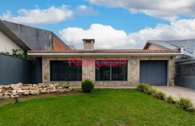 Casa com 3 quartos à venda na rua hipólito da costa, 3002, xaxim, curitiba, 288 m2 por r$ 1.800.000