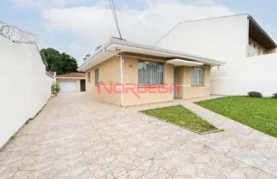 Casa comercial para locação em curitiba-pr, bairro alto - 7 salas, 2 banheiros, 5 vagas de garagem, 218,70m².