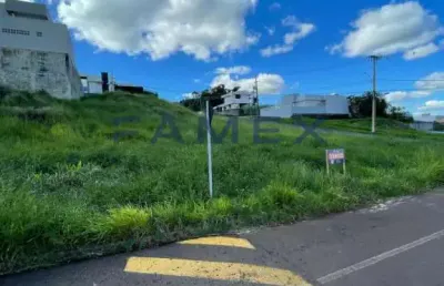 Terreno à venda na Rua José Fraron, s/n, Fraron, Pato Branco