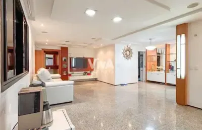 Apartamento com 4 suítes no  guararapes - porteira fechada
