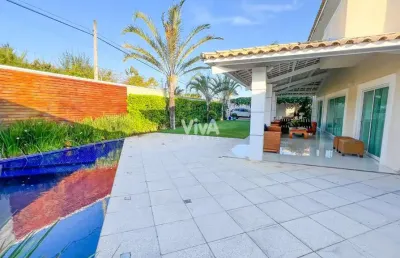 Casa duplex em condomínio com  3 suítes no bairro de lourdes