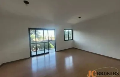 Apartamento com 117 m², 4 dormitórios, sendo 2 suítes, sala para 2 ambientes, 2 vagas