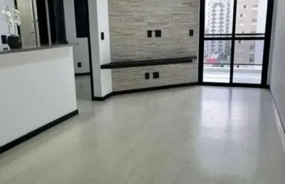 Apartamento com 58 m², 2 dormitórios, sendo 1 suíte, living para 2 ambientes, 1 vaga