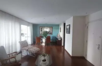 Apartamento com 151 m², 3 dormitórios, sendo 3 suítes, sala ampla para 2 ambientes, 3 vagas