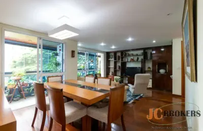 Apartamento com 149m² de área útil, 3 suítes, 3 vagas