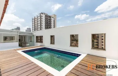 Cobertura duplex com 300m² de área útil, 4 dormitórios sendo 2 suítes, 4 vagas,