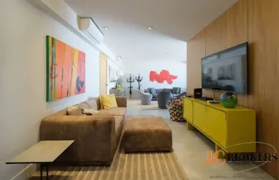 Apartamento com 175m² de área útil, 3 suítes, 2 vagas