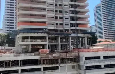 Apartamento no horto florestal com piscina na varanda