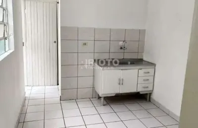 Casa com 1 quarto para alugar na vila assunção, santo andré , 45 m2 por r$ 1.500