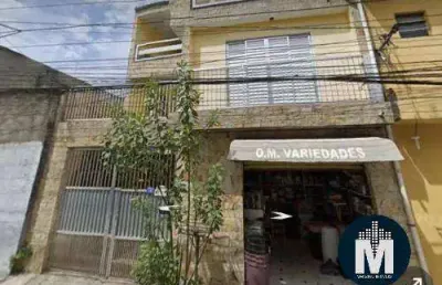 À venda 3 casas + garagem + salão comercial / 325m² de construção