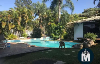 Casa com 4 dormitórios à venda, 370 m², suite, lazer de clube!!