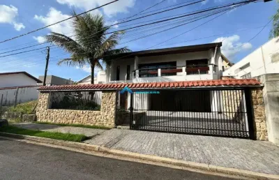 Casa c/ 3 suítes, total de 350 m², excelente acabamento, bairro jd paulista (aceita permuta)