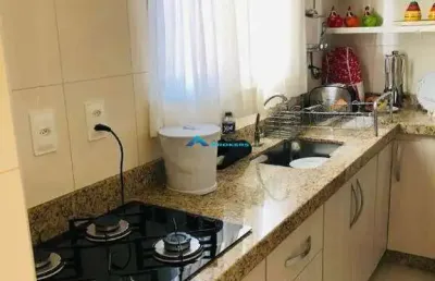 Apartamento com 70 m² sendo 2 dormitórios com vaga de garagem - reformado e mobiliado