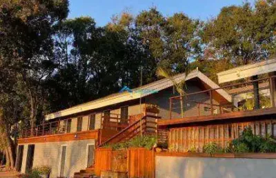 Excelente casa no chácara malota , com 2.422 m² de a/t e 520 m² de a/c com piscina e muita natureza