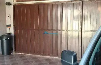 Vende-se casa de 3 dorms, 1 suíte, com quintal, no jardim cristina, jundiai-sp