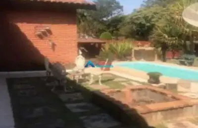 Chacara em itupeva com área de 1000 m2, a 3km do centro, 2 km do haras serra azul, 5km do outlet premium e parque tematico.