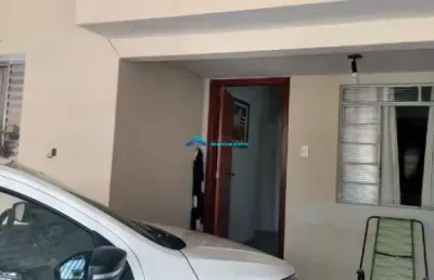 Vende-se casa de 3 dorms com edícula, no jardim martins, jundiai