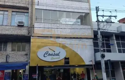 Apartamento com 2 quartos para alugar na Avenida do Cinqüentenário, 765, Centro, Itabuna
