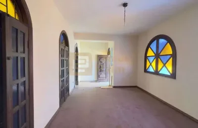 Casa com 3 quartos para alugar na Avenida Félix Mendonça, 74, Goes Calmon, Itabuna