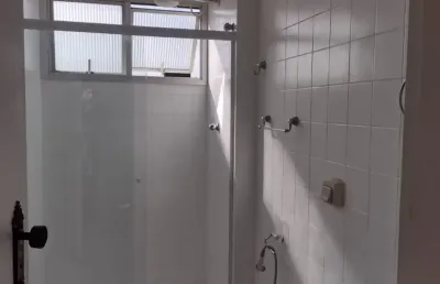 Apartamento na avenida cidade jardim jardim satélite ótima metragem
