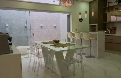 Linda casa condomínio casabella conforto e ótimo acabamento