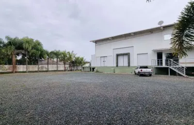 Venda: galpão 600m2 em terreno de 2.100m2, amplo pátio, barra do rio, itajaí/sc!