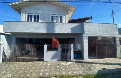Venda: kitnets 2 casas e 6 apartamentos com 335m2 - dom bosco - itajaí/sc