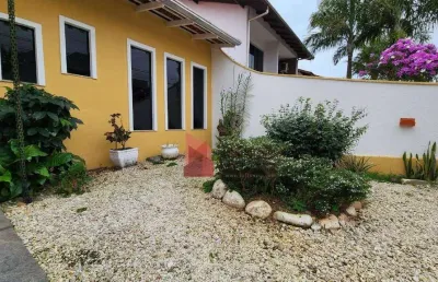 Venda: casa mobiliada com 3 dormitórios no bairro dom bosco em itajaí