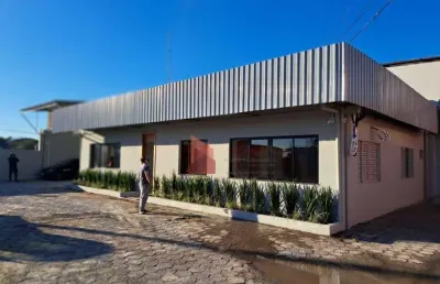 Aluguel: galpão comercial na barra do rio em itajaí