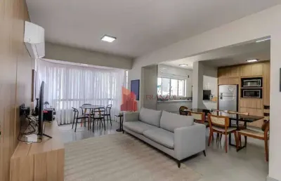 Vende-se apartamento mobiliado com 02 quartos em balneário camboriú
