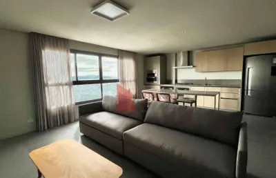 Locação- apartamento mobiliado 140m² no centro de itajaí, sc