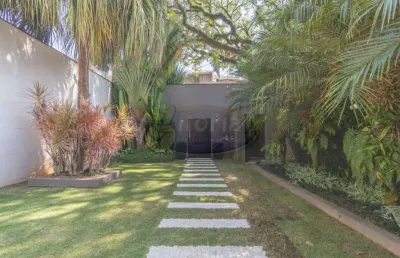Casa com 5 quartos à venda no Pacaembu, São Paulo 